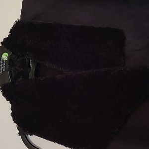 NWOT Romeo & Juliet faux fur & suede sweater vest